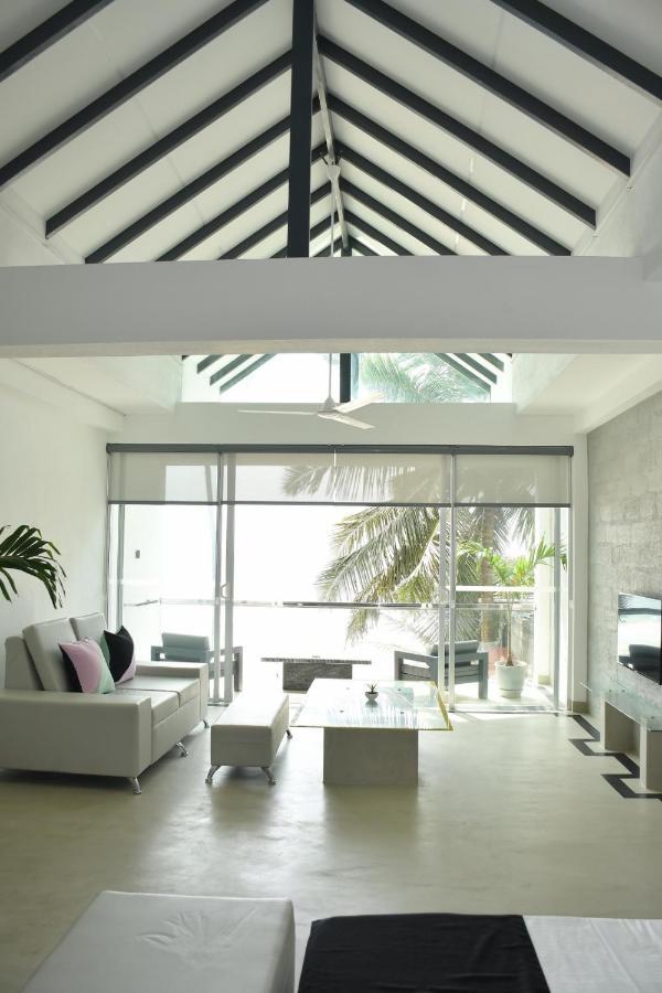 Josan Villa With A Glorious Beach And Sea View Habaraduwa Central エクステリア 写真